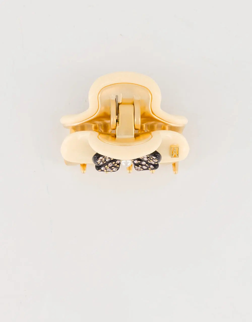 Vendome|Clips|4.5|WHITE|Acelate Alexandre De Paris GCC