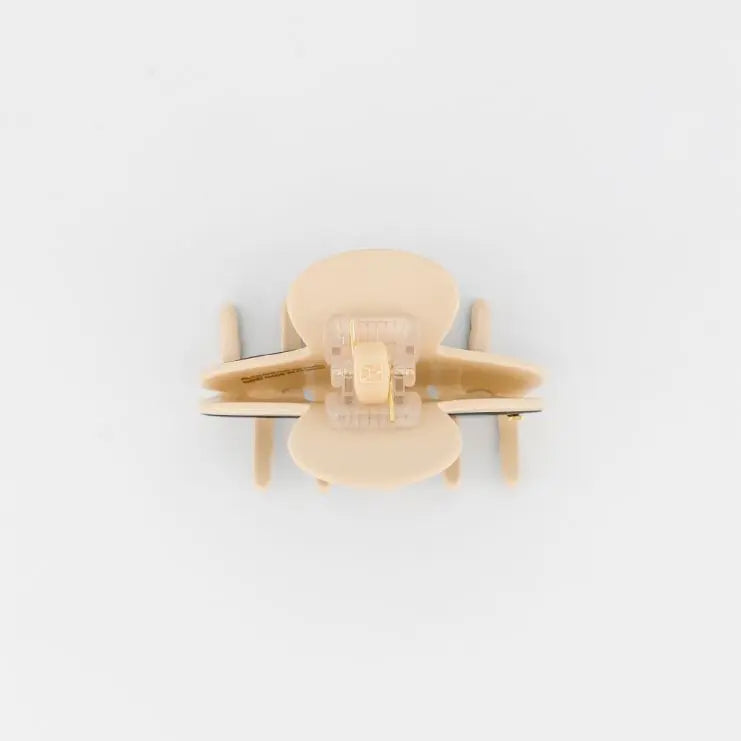 alizee-clip-styling hair-clip-6cm-comfortable hair clip-top-view-alexandre-de-paris-gcc
