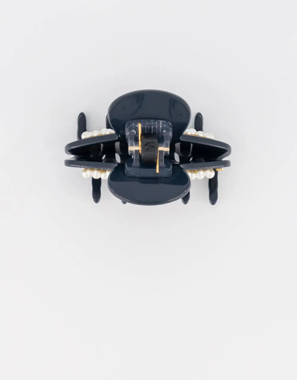 Rêve Perlé Clip-Black-claw dubai-top view-6 cm-alexandre de paris gcc