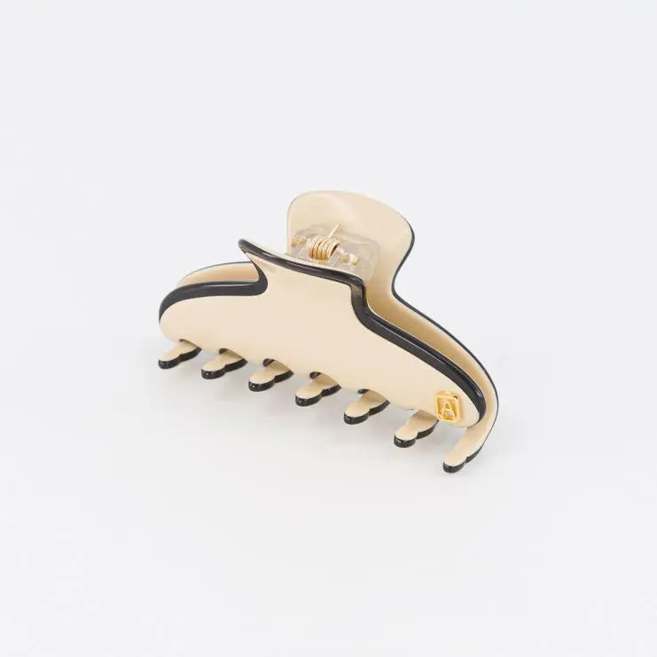 Vanille Claire hair clip-Beige hair clip-small size-elegant design-side view-Alexandre de Paris GCC