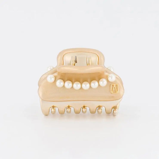 Isolde Clip-Gold-4.5 cm-fashion luxury-vendome clips-Front view-alexandre de paris gcc