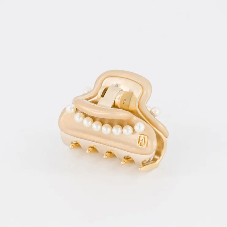 Isolde Clip-Gold-4.5 cm-fashion luxury-vendome clips-side view-alexandre de paris gcc